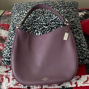 Coach leather shoulder bag